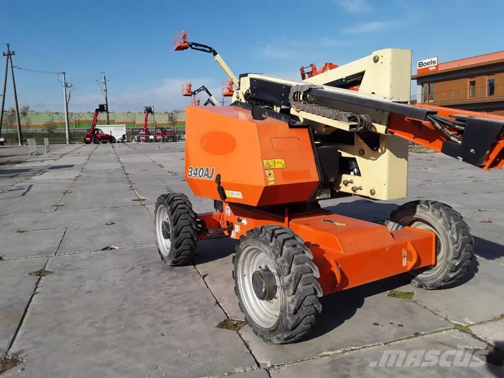 JLG 340AJ Karos emelők