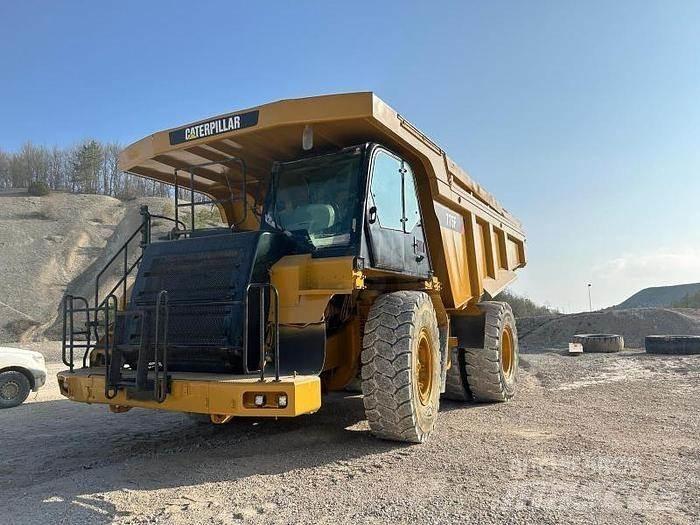CAT Rebuilt 775F - Mezei dömperek
