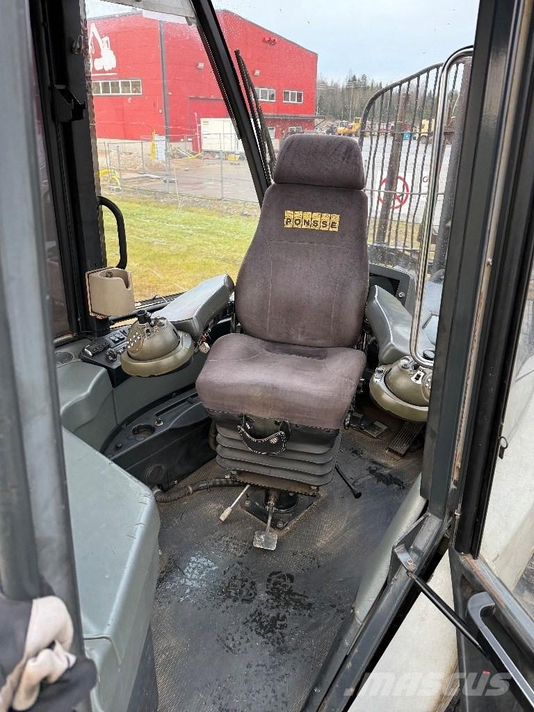 Ponsse buffalo Kihordók