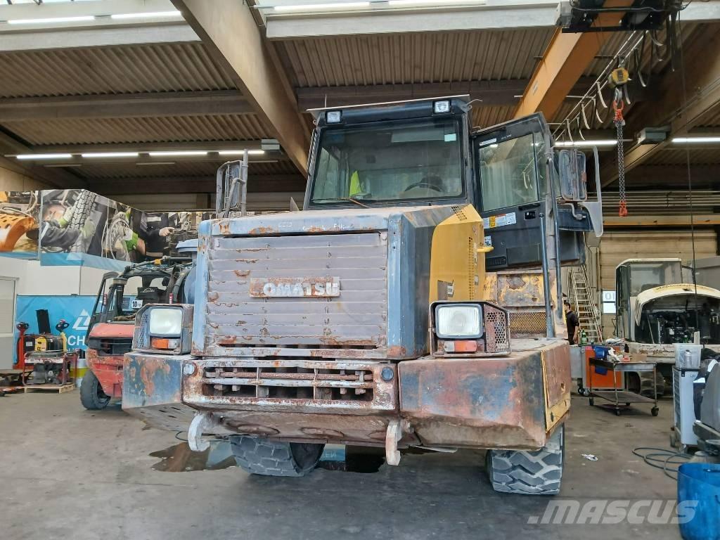 Komatsu HM 300-2 Csuklósdömperek