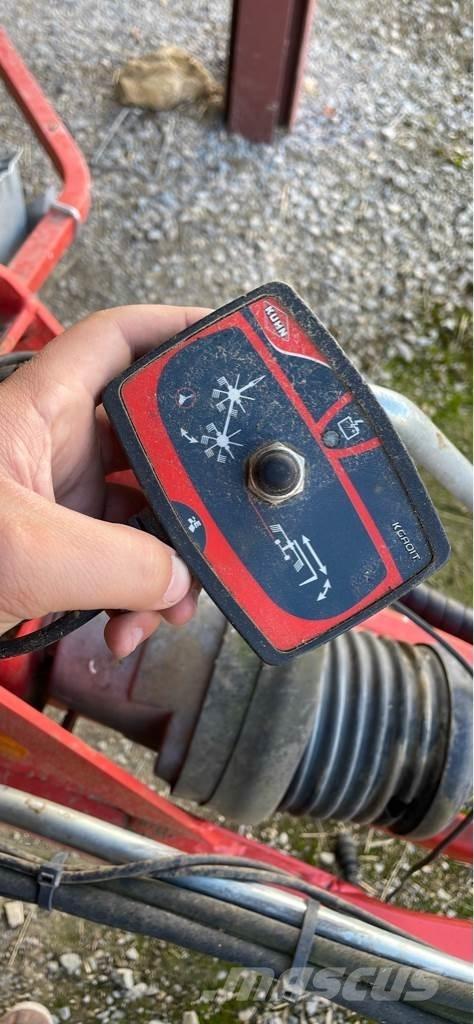 Kuhn GA 6632 Rendforgatók