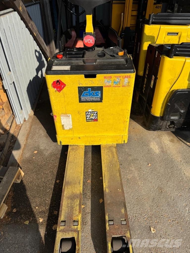 Hyster P 2.0 SFBW Alacsony emelőkocsi
