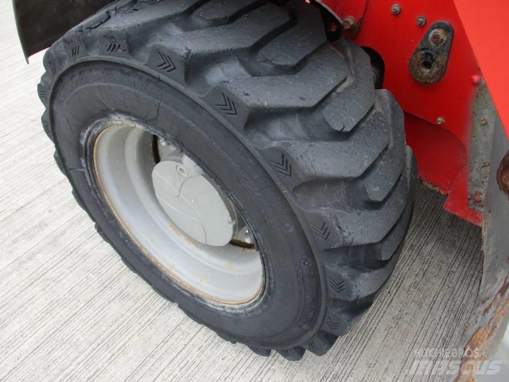 JCB 525-60 (656) Teleszkópos rakodók