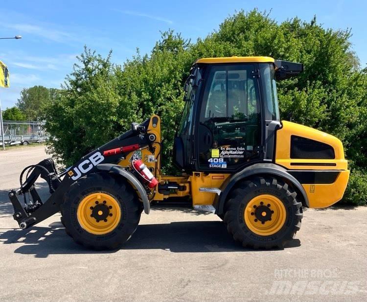 JCB 409 Gumikerekes homlokrakodók