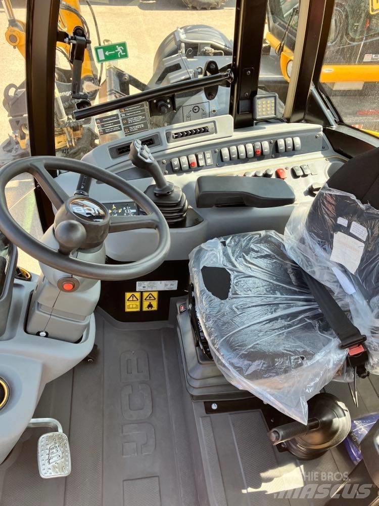 JCB 409 Gumikerekes homlokrakodók