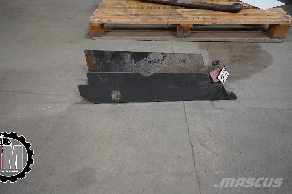 Valtra A 83 HT Skydd Alváz és felfüggesztés