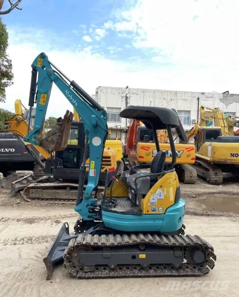 Kubota U 25 Mini kotrók < 7t