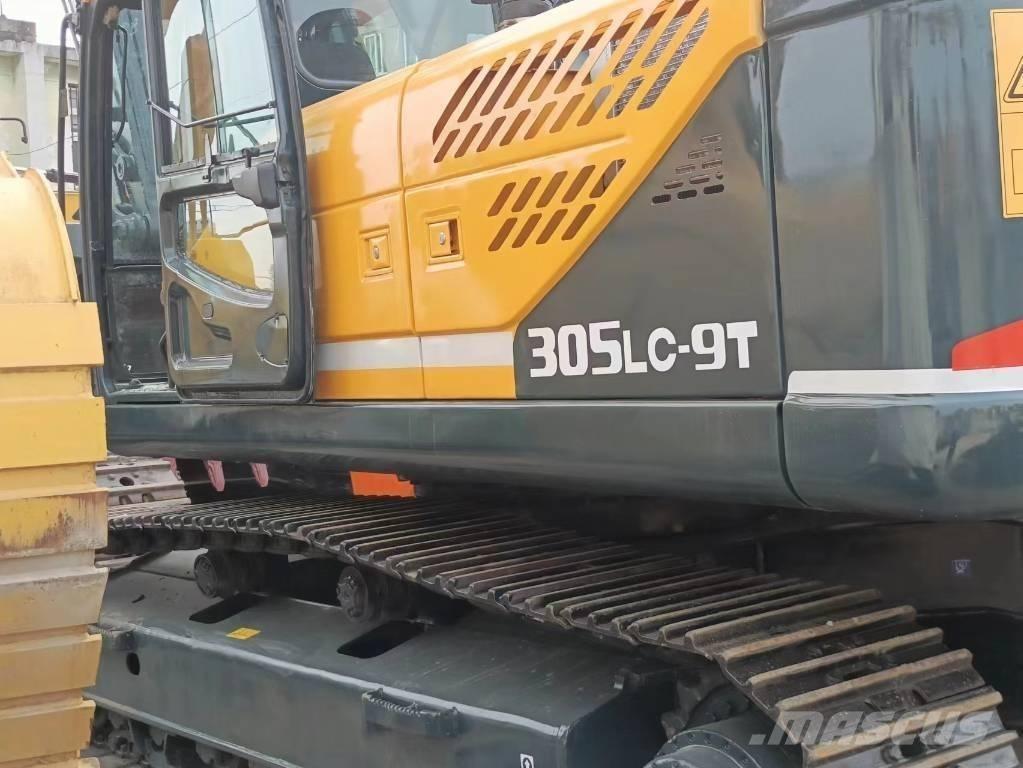 Hyundai 305-9T Lánctalpas kotrók