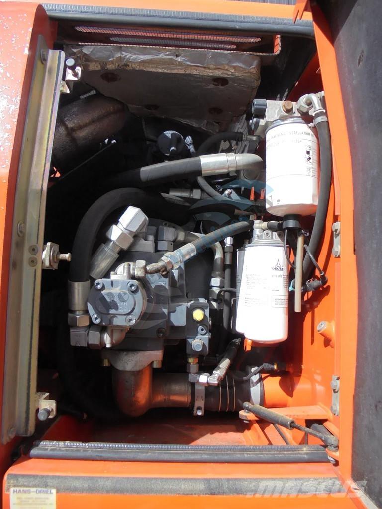 Atlas 160W Gumikerekes kotrók