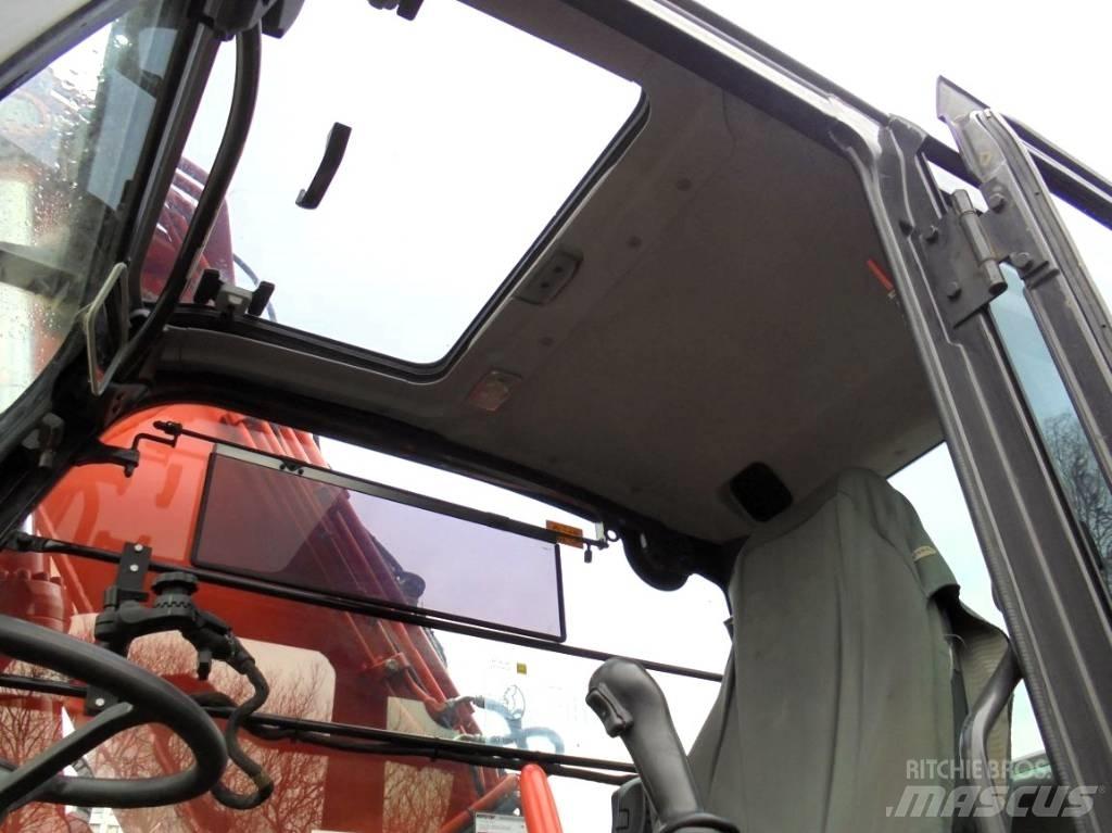 Hitachi ZX 190 W-5B Gumikerekes kotrók