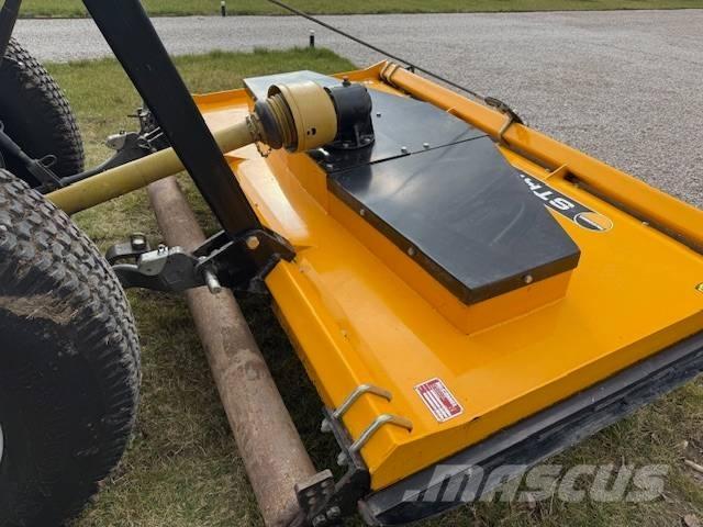 McConnel SM220 Kaszák