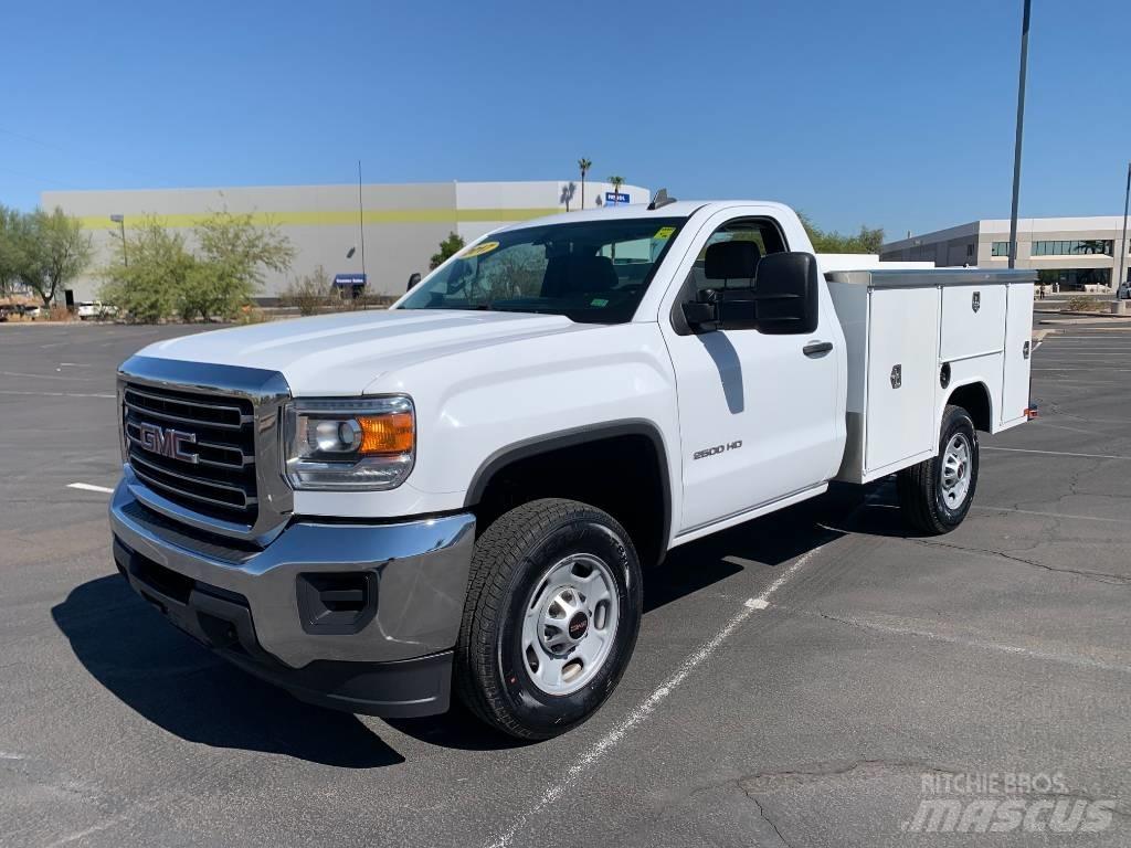 GMC Sierra 2500 HD Kis teherszállító/Platós kocsi
