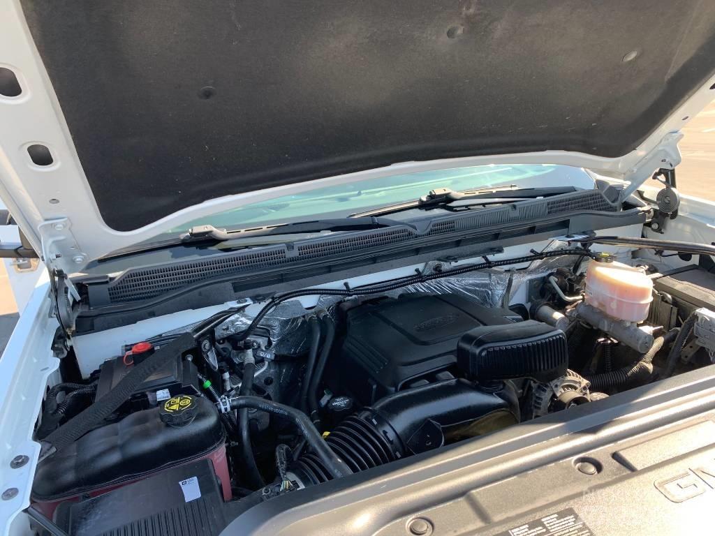 GMC Sierra 2500 HD Kis teherszállító/Platós kocsi