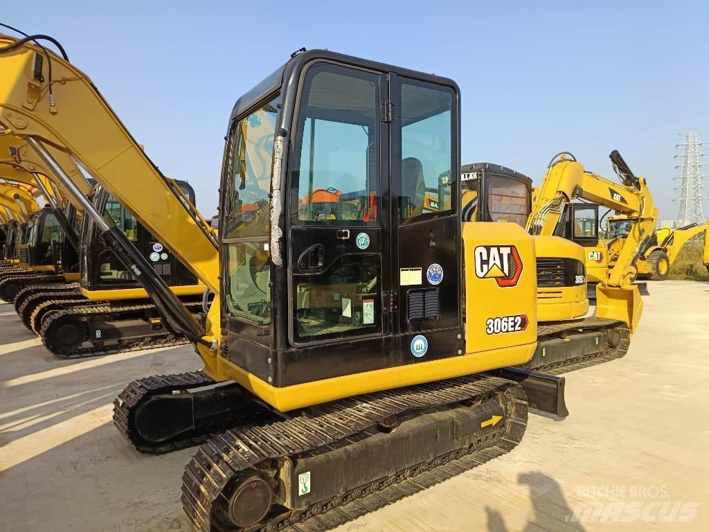 CAT 306 E2 Lánctalpas kotrók