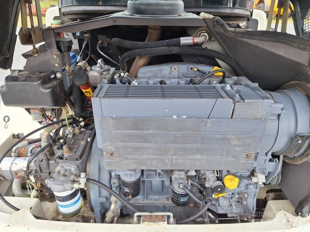 Volvo L 30 B Gumikerekes homlokrakodók