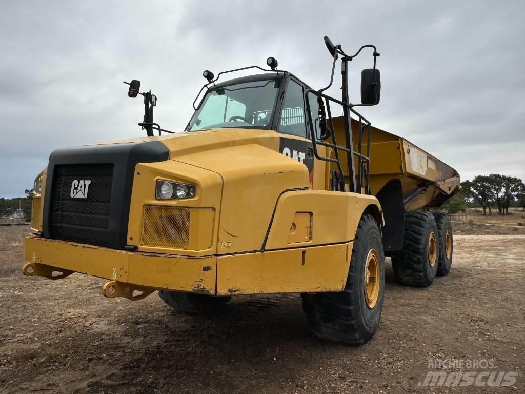 CAT 745C Csuklósdömperek