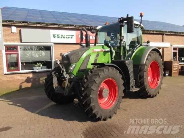 Fendt 718 GEN6 Traktorok