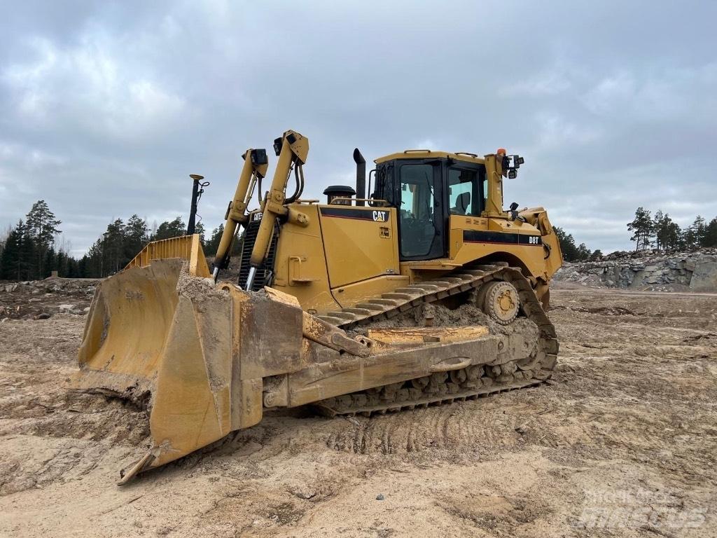 CAT D 8 T lánctalpas dózerek