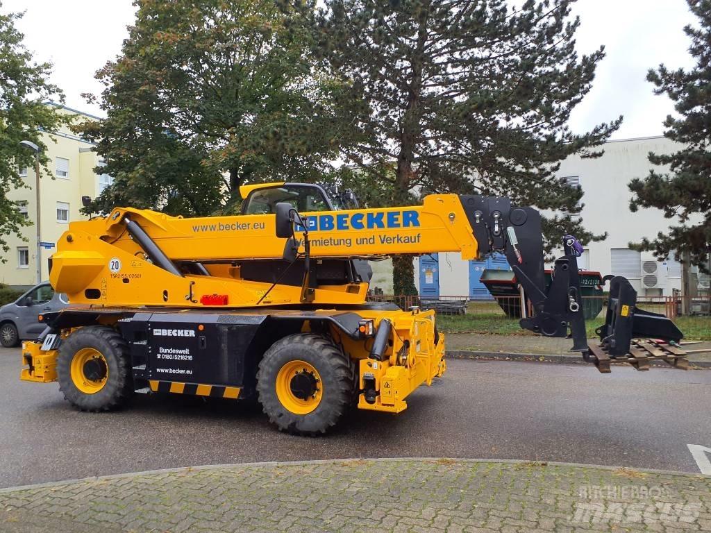 JCB 555P210R (02681) Teleszkópos rakodók