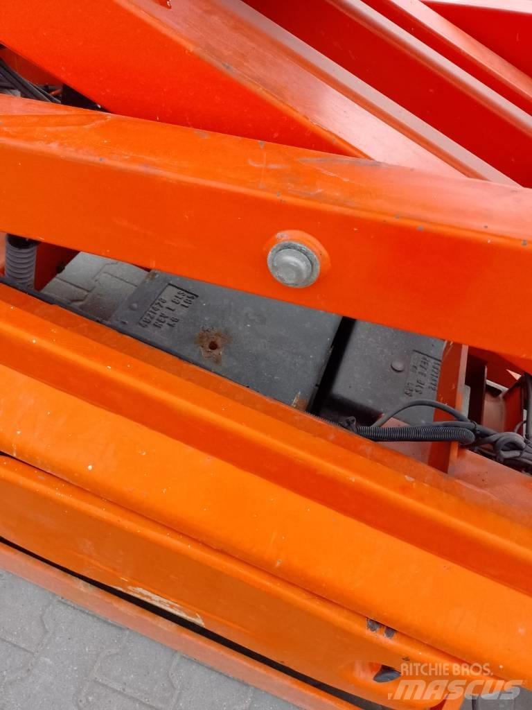 JLG 3246 ES Ollós emelők