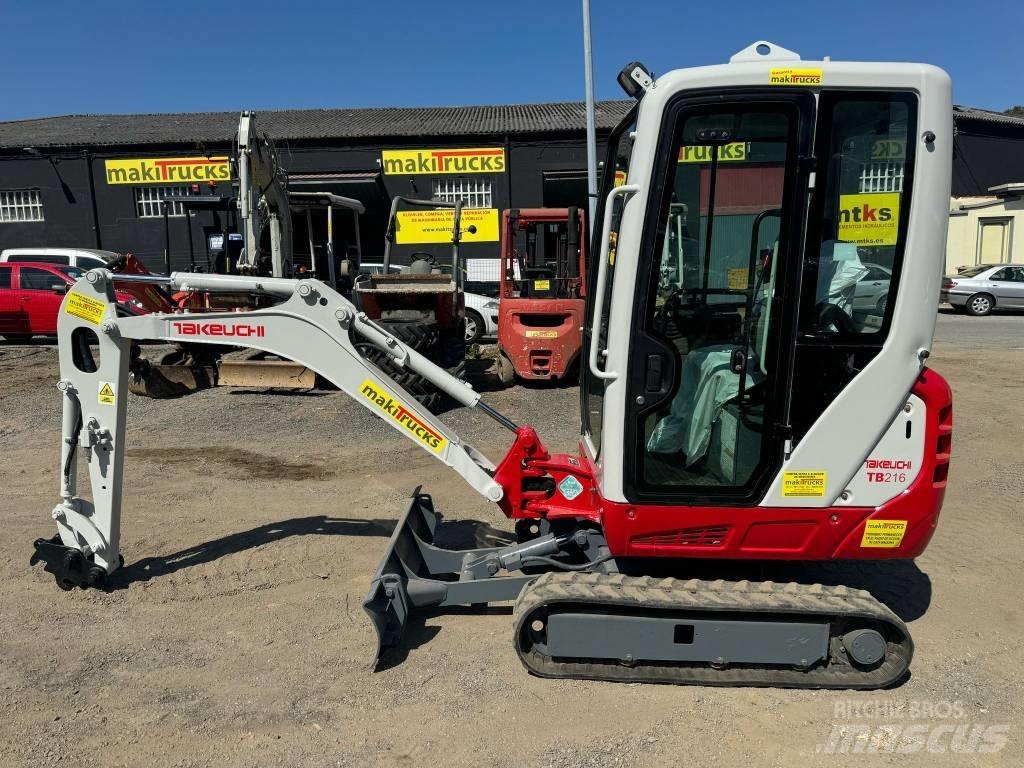 Takeuchi TB 216 Mini kotrók < 7t