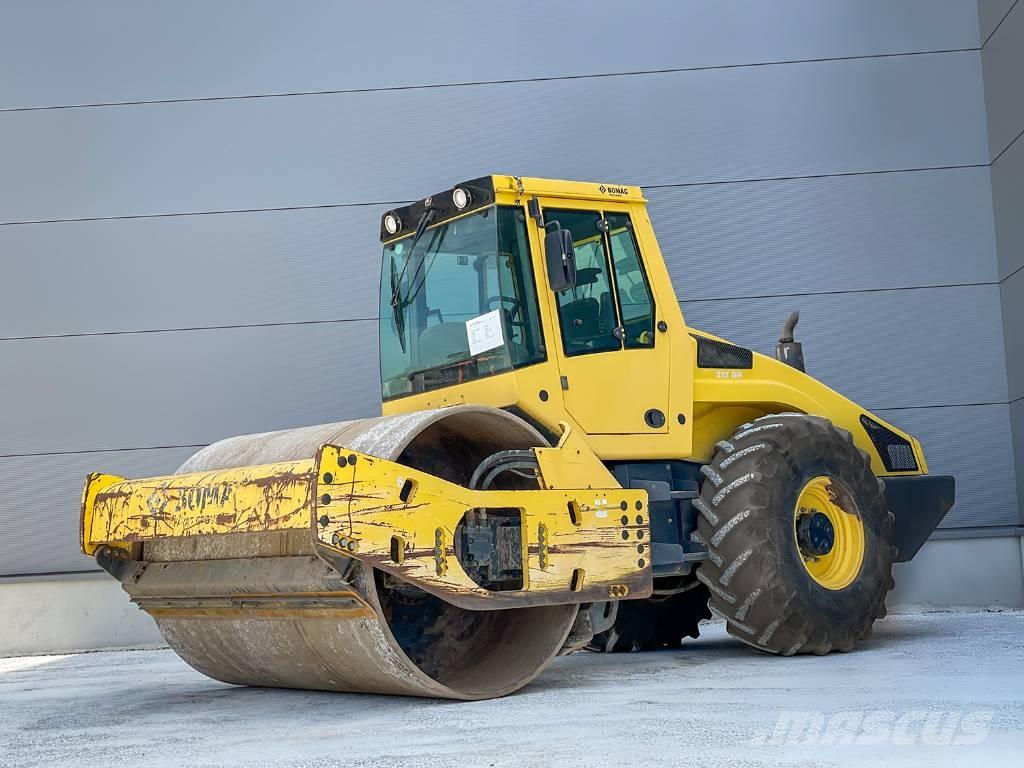 Bomag BW 213 DH-4 Egydobos hengerek