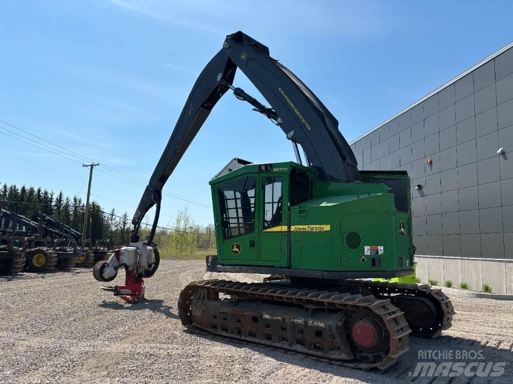 John Deere 803MH Betakarítók