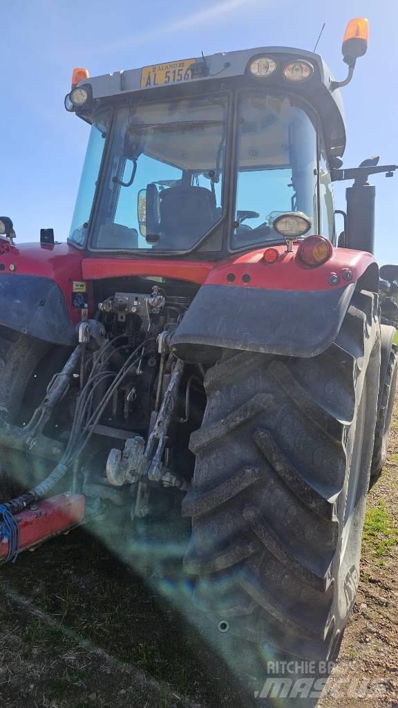 Massey Ferguson 6715 Traktorok