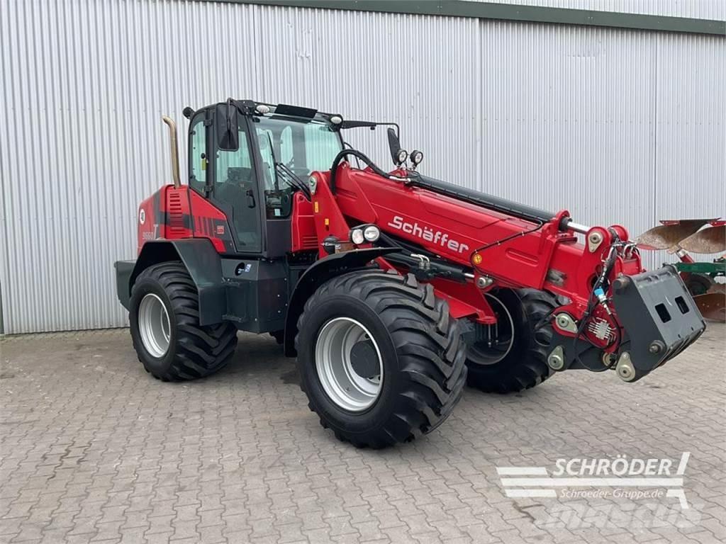 Schäffer 9660 T Gumikerekes homlokrakodók