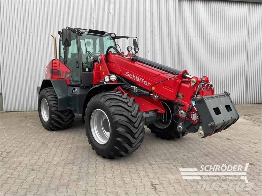 Schäffer 9660 T Gumikerekes homlokrakodók