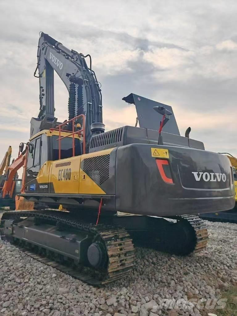 Volvo 480D Lánctalpas kotrók