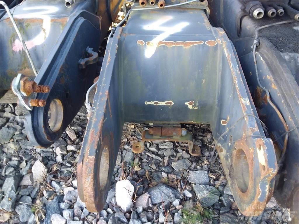 Loglift 210 Betakarító daruk
