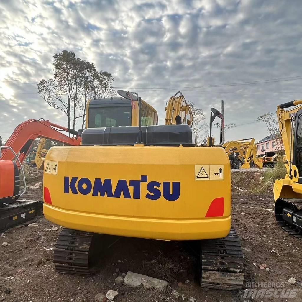 Komatsu PC 110 Közepes (midi) kotrók 7 t - 12 t