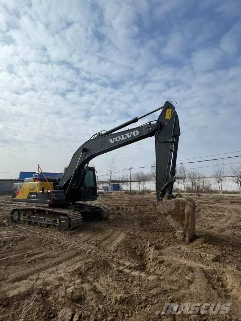 Volvo EC210D Lánctalpas kotrók