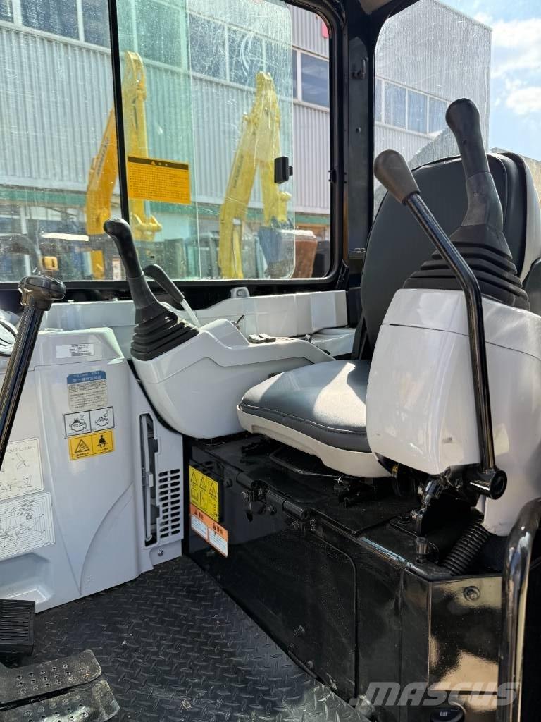 CAT 303.5E Mini kotrók < 7t