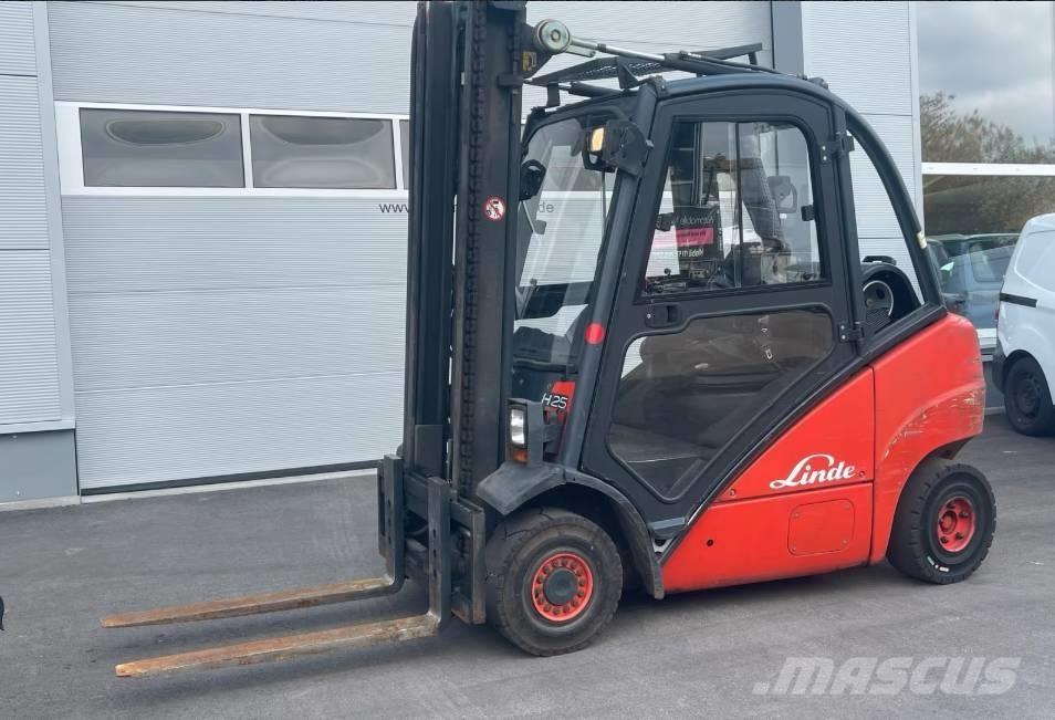 Linde H25 T Gázüzemű targoncák