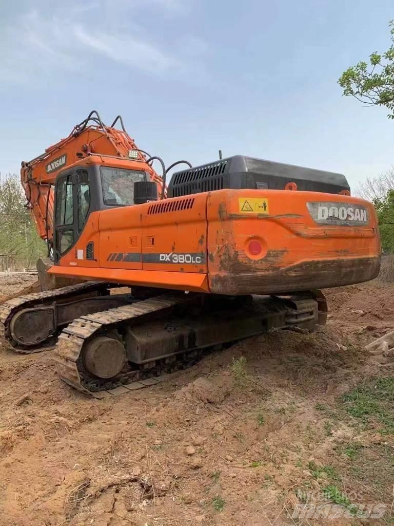 Doosan DX 380 LC Lánctalpas kotrók