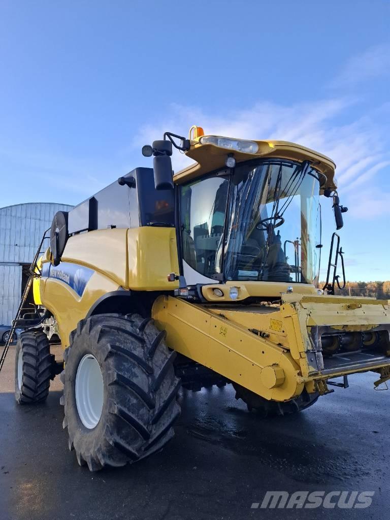 New Holland CX 840 Kombájnok