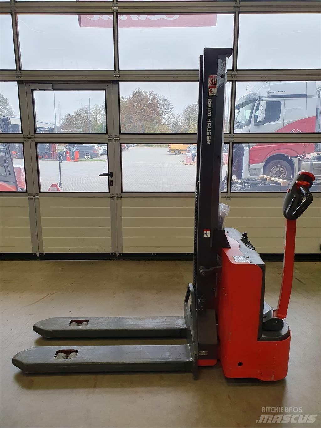 Linde MM10i Gyalogkíséretű targonca