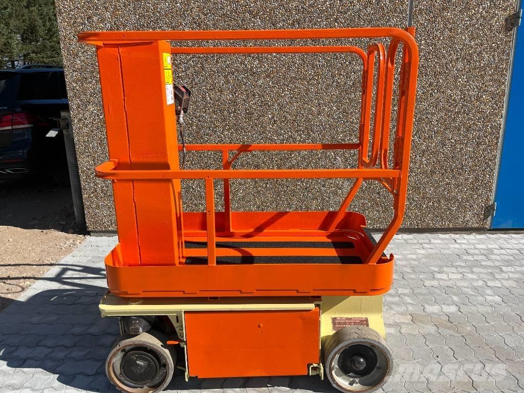 JLG 1230 ES Személyemelők