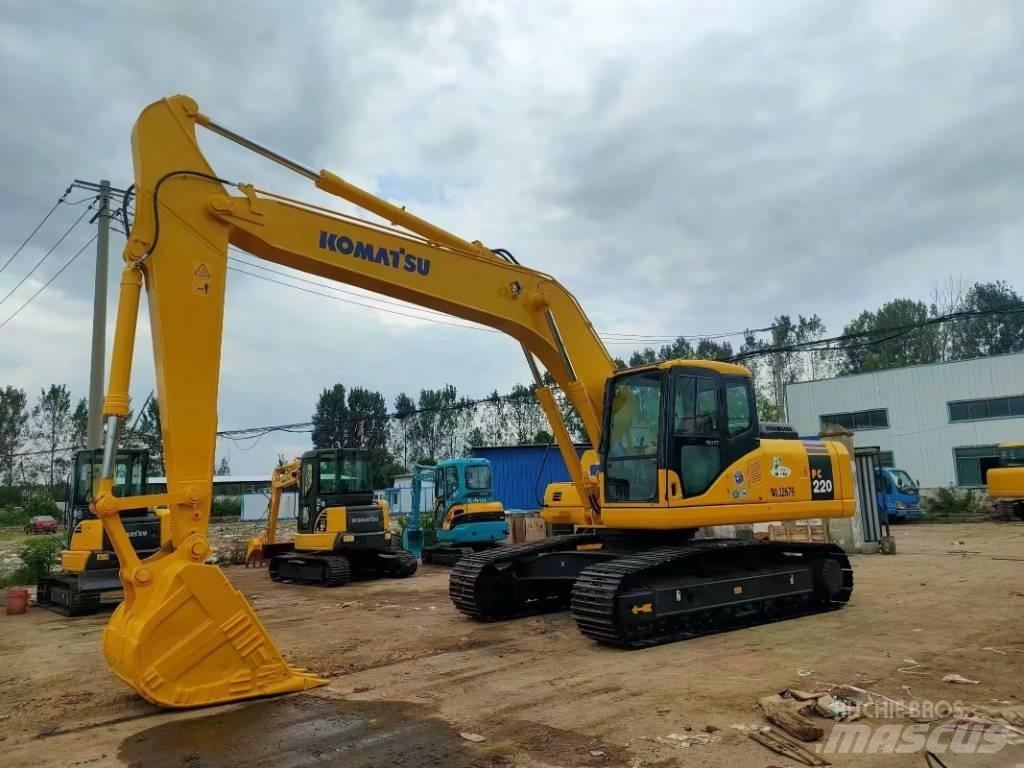 Komatsu PC 220 Lánctalpas kotrók