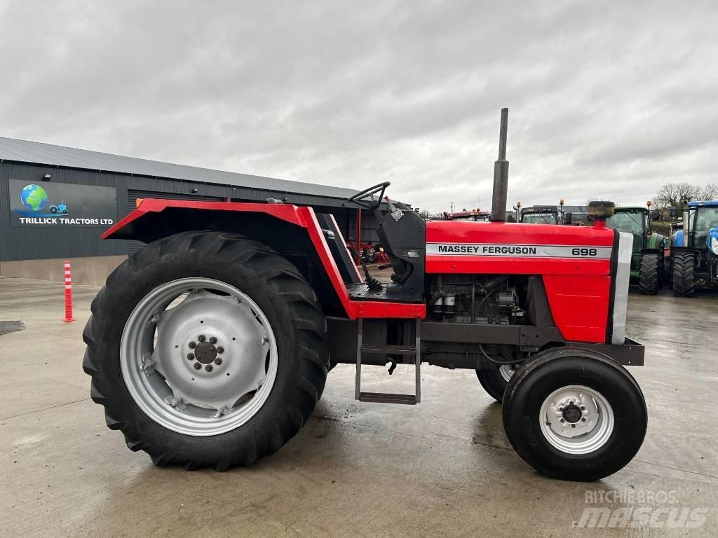 Massey Ferguson 698 Traktorok