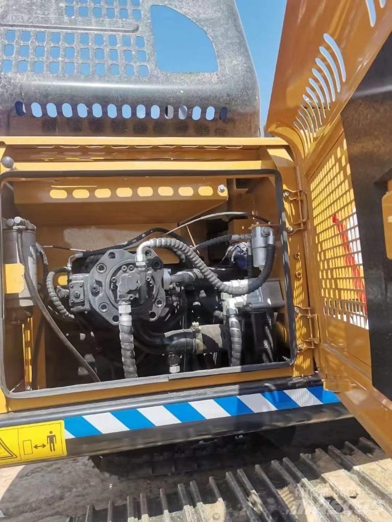 Sany SY 235 Lánctalpas kotrók