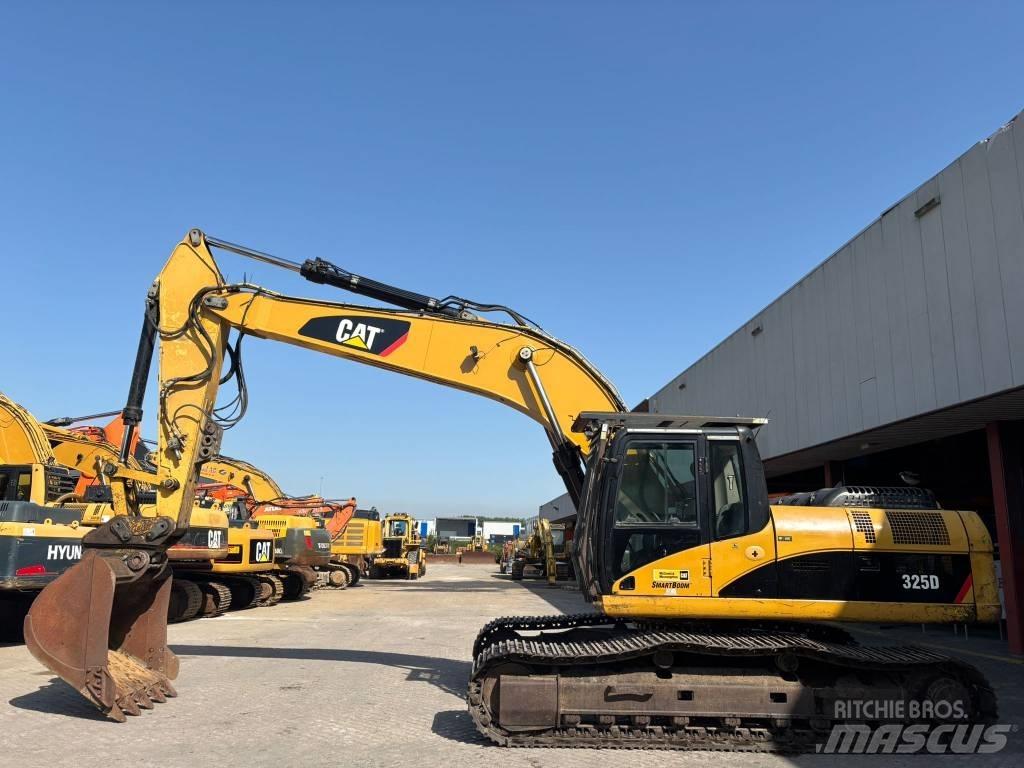 CAT 325 D L Lánctalpas kotrók