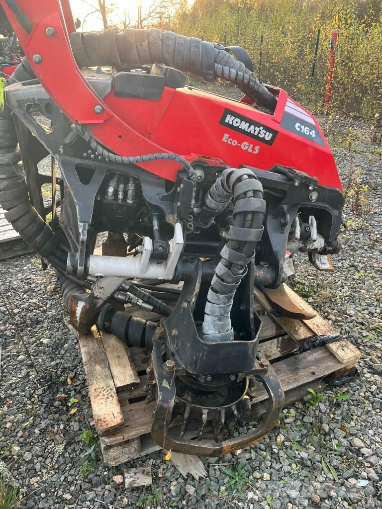 Komatsu C 164 Betakarító fejek