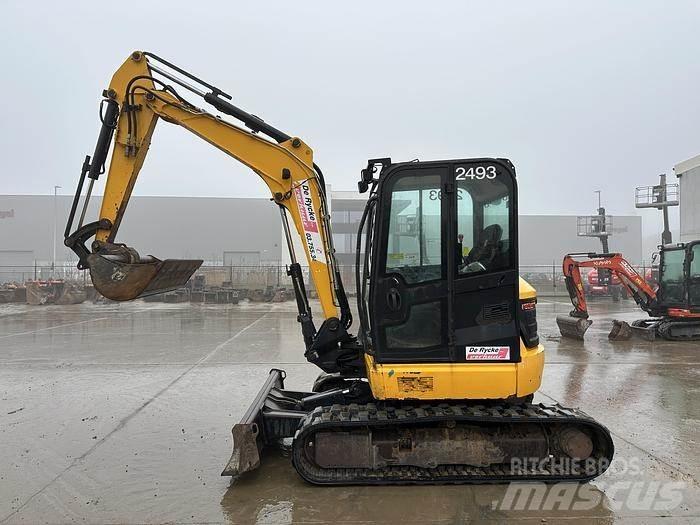 JCB 48Z-1 Speciális kotrók
