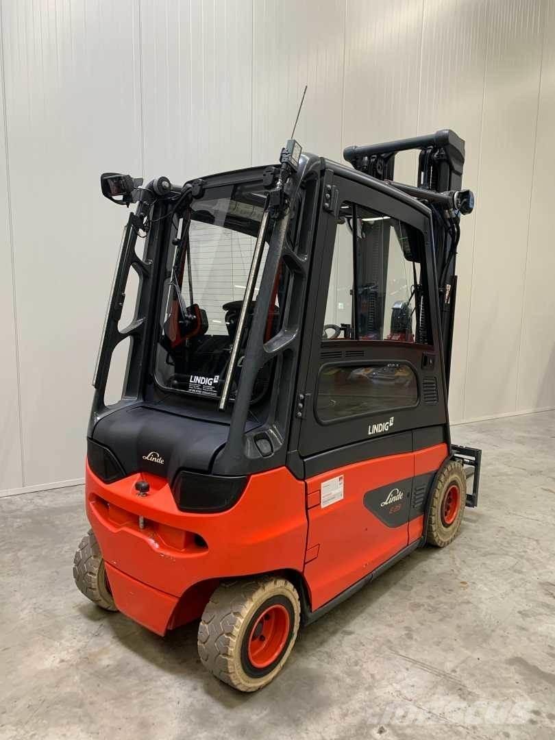 Linde E25L Elektromos targoncák