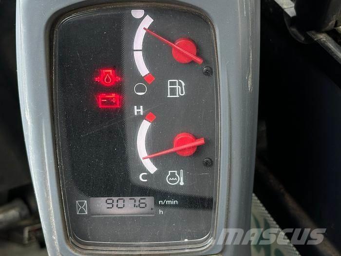 Kubota KX016-4 Mini kotrók < 7t