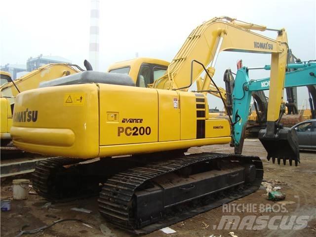 Komatsu PC 200 Lánctalpas kotrók