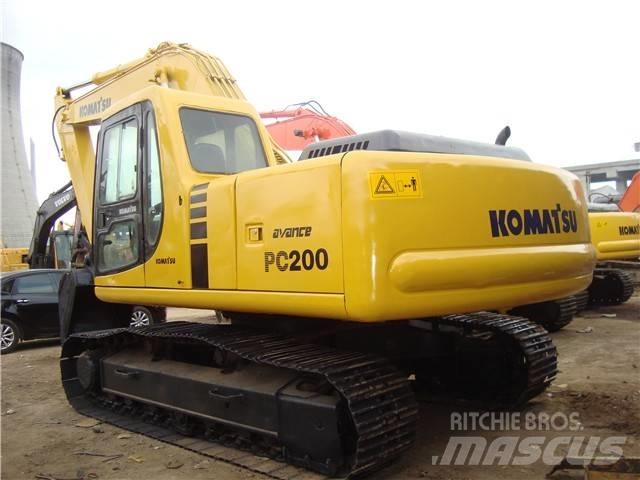 Komatsu PC 200 Lánctalpas kotrók